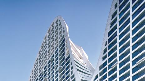 Великата китайска стена с... апартаменти