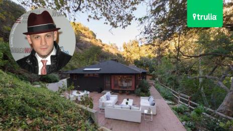 В бунгалото на г-н Камерън Диас