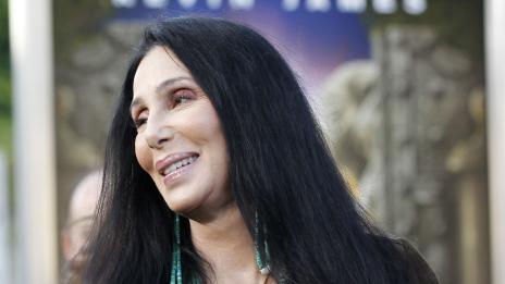 Шер застава отново пред олтара?