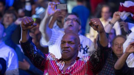 Кроше за ВИП-овете: Майк Тайсън влиза във VIP Brother