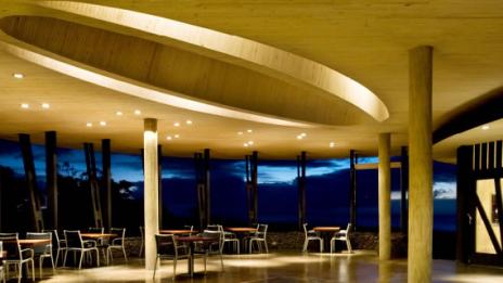 Най-отдалеченият луксозен хотел в света