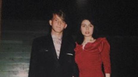 Венета Райкова се показа като абитуриентка