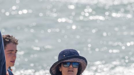 По бански: Да си над 50 не е порок, а красиво!