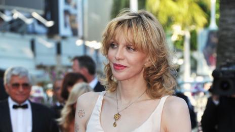 Чарли Шийн виновен за хероиновата драма на Кортни Лав