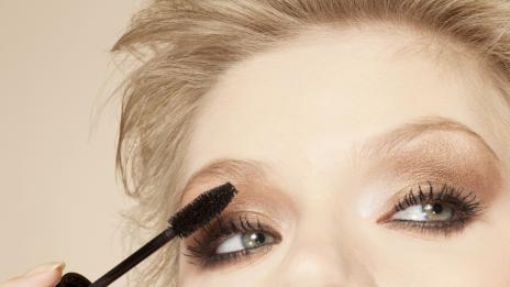 Грим трикове за големи очи