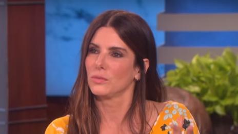 Кой е най-безполезният талант на Сандра Бълок?