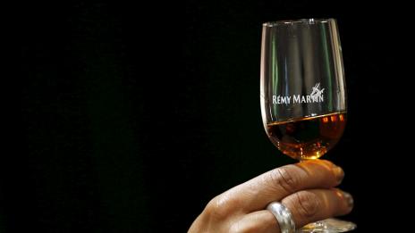 Да си знаем: Алкохолът не помага да бъдем оратори