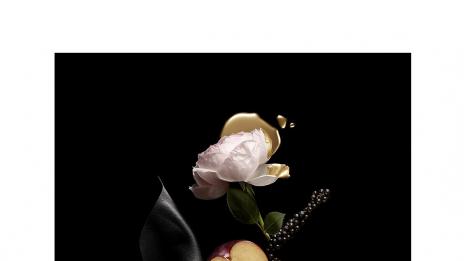 Valentino: Висшата мода идва и в козметиката