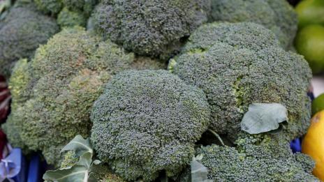 Яжте броколи, за да сте млади