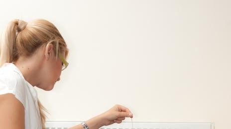 Хипноза помага при проблем с червата