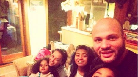 Мел Би се помири с мъжа си