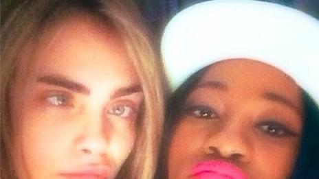 Кара Делевин и Ники Минаж станали близки приятелки