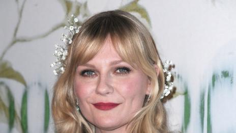 Кирстен Дънст роди, има си момченце