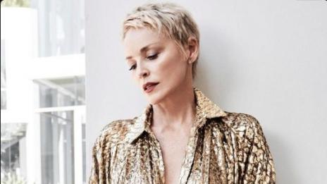 Шарън Стоун на 59 и все така секси