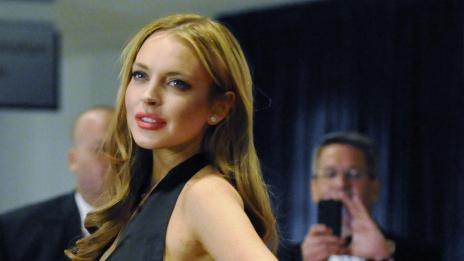 Линдзи на музикална терапия с Кортни Лав