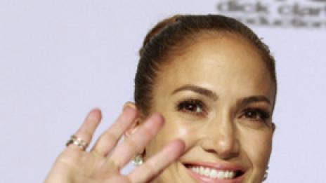 Дженифър Лопес е заслепена от Каспър Смарт