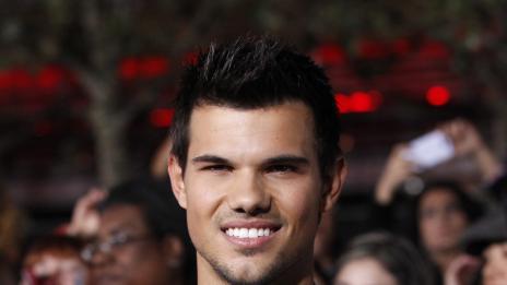 Тейлър Лаутнър не вярва в любовта от пръв поглед