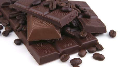 Шоколад вместо слънцезащитни кремове?!