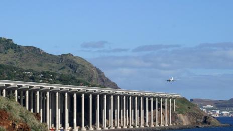 Странното летище на Фуншал