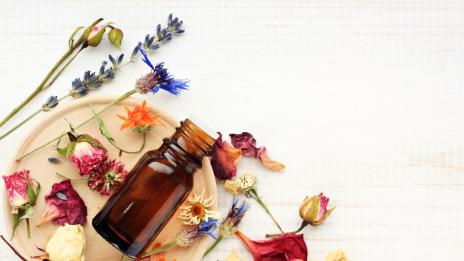 4 етерични масла срещу бръчки