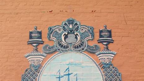 Графити от глазура