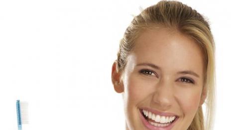 Пародонтит – заболяване, което вече се лекува успешно