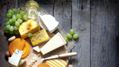 Хитрите начини как да ядете сирене и да не вредите на фигурата си