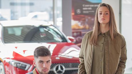 Облечи си Tialoto: Градски спортен шик