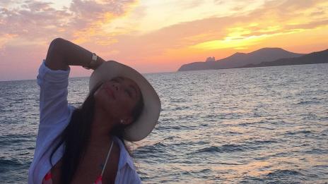 Никол на яхта без Гришо