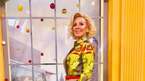 Лепа Брена стана баба