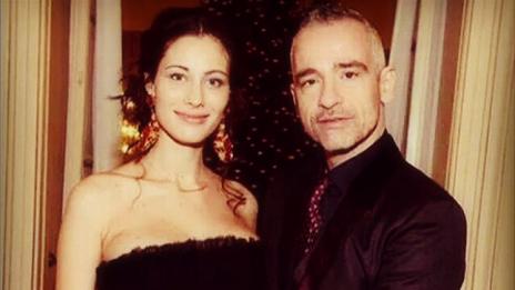 Ерос Рамацоти и съпругата му очакват първия си син