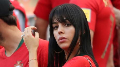 Джорджина пак бременна, Роналдо става баща за пети път