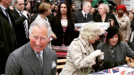 Чарлз бил 14 години на терапия заради изблиците на покойната Даяна