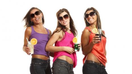 Лятото свършва, но желанието за парти не!