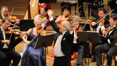 Коледно настроение със Strauss Orchestra Vienna