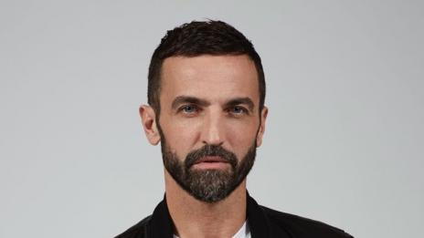 Никола Геские продължава в Louis Vuitton