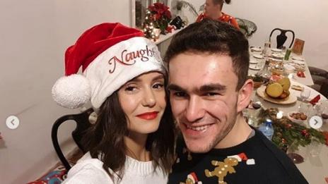 Нина Добрев в София за Коледа!