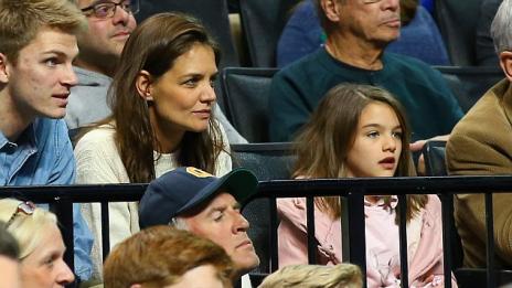 Двойнички! Сури Круз е мини Кейти Холмс