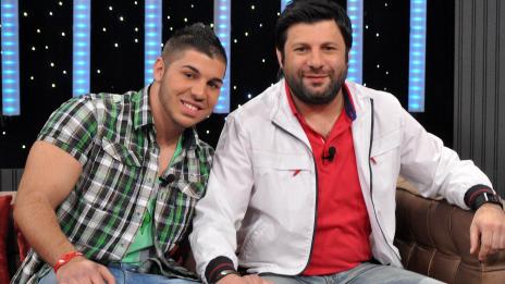 Иван и Андрей спретнаха еротично шоу на Тони Стораро и сина му