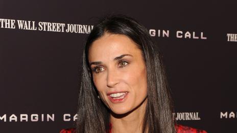 Деми Мур: Дъщерите ми вече не говорят с мен