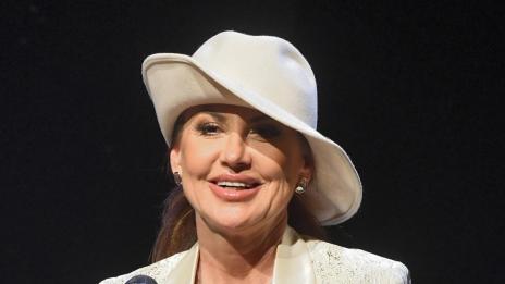 Лято, море: Илиана Раева показа, че е в чудесна форма