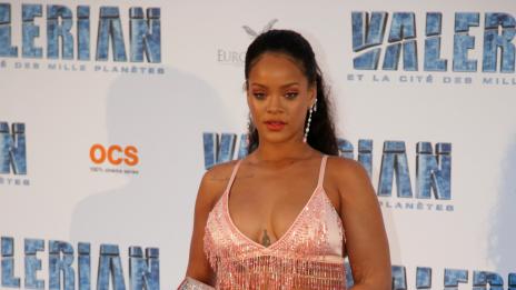 Килца в повече: Звездите, които занемариха телата си