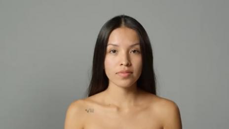 Еволюция на красотата. Видео проследява модата през столетието (ВИДЕО)