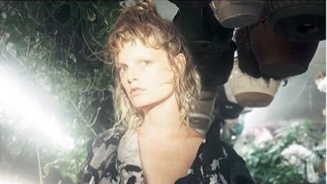 Топмоделът Хане Габи Одиел разкри, че е имала... тестиси