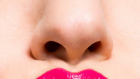 Тайната на плътните устни
