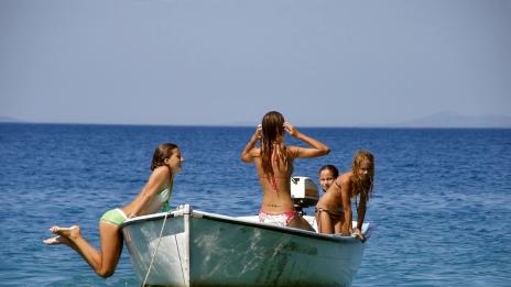 На море по женски