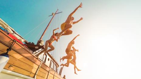 5-те зодии, които се ужасяват да не би да пропуснат нещо