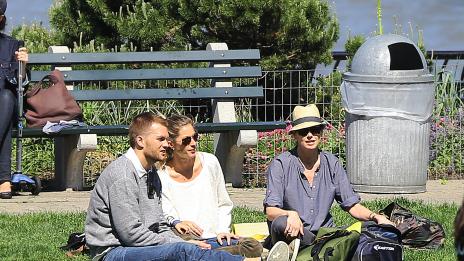 Жизел Бюндхен и Бриджит Мойнахан заровиха томахавката