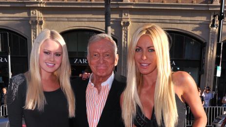 Хефнер няма спирачки!