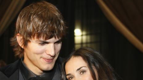 Какво търсят зрелите жени в един млад мъж